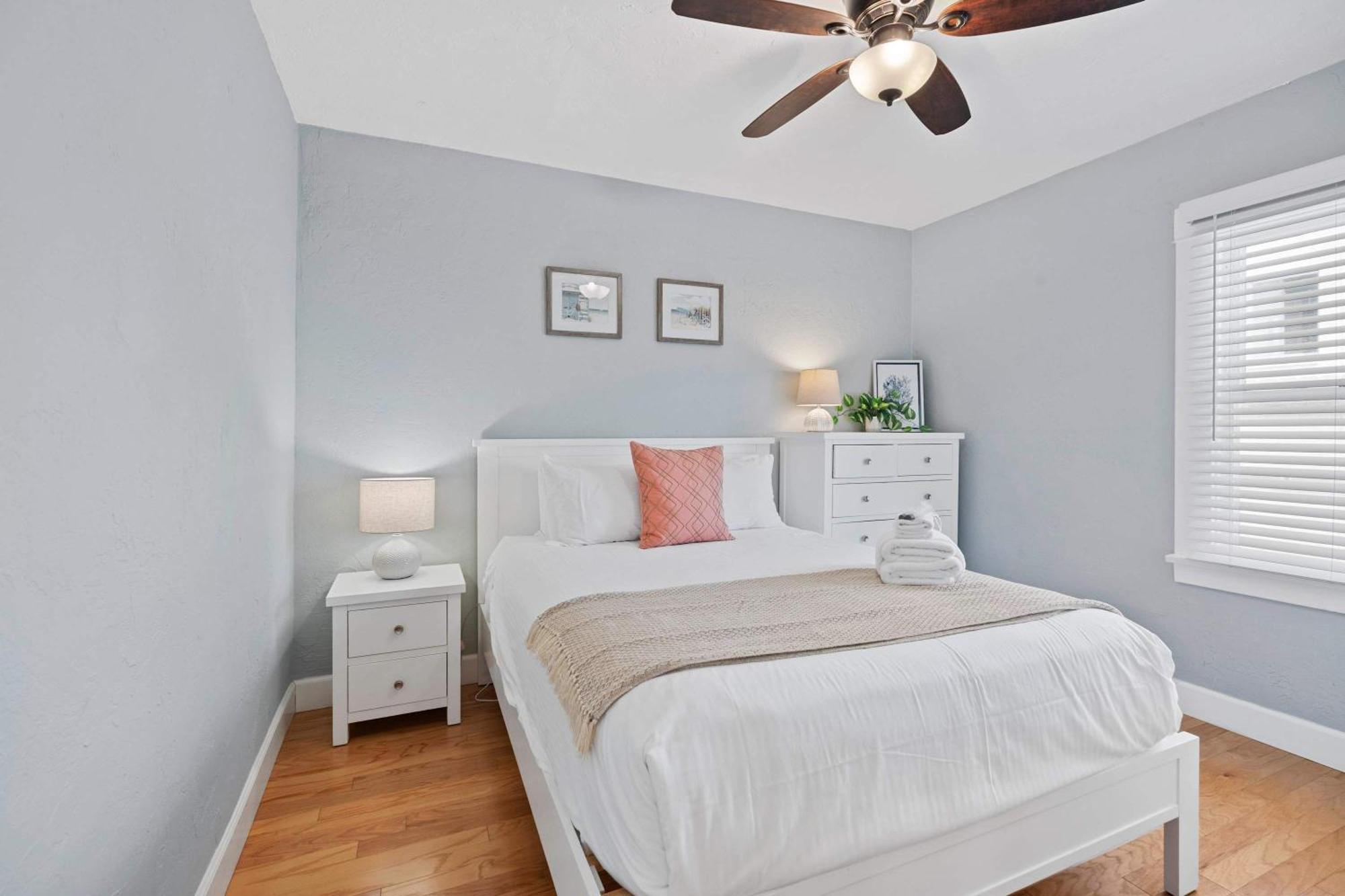 Endless Summer Cottage- In The Heart Of Ob * San Diego